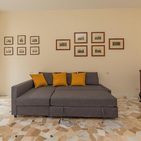 Joivy Modern 2Bed Flat With Balcony, 250M From M5 Foppa And M2 Sant'Agostino Apartment Milan Exterior photo