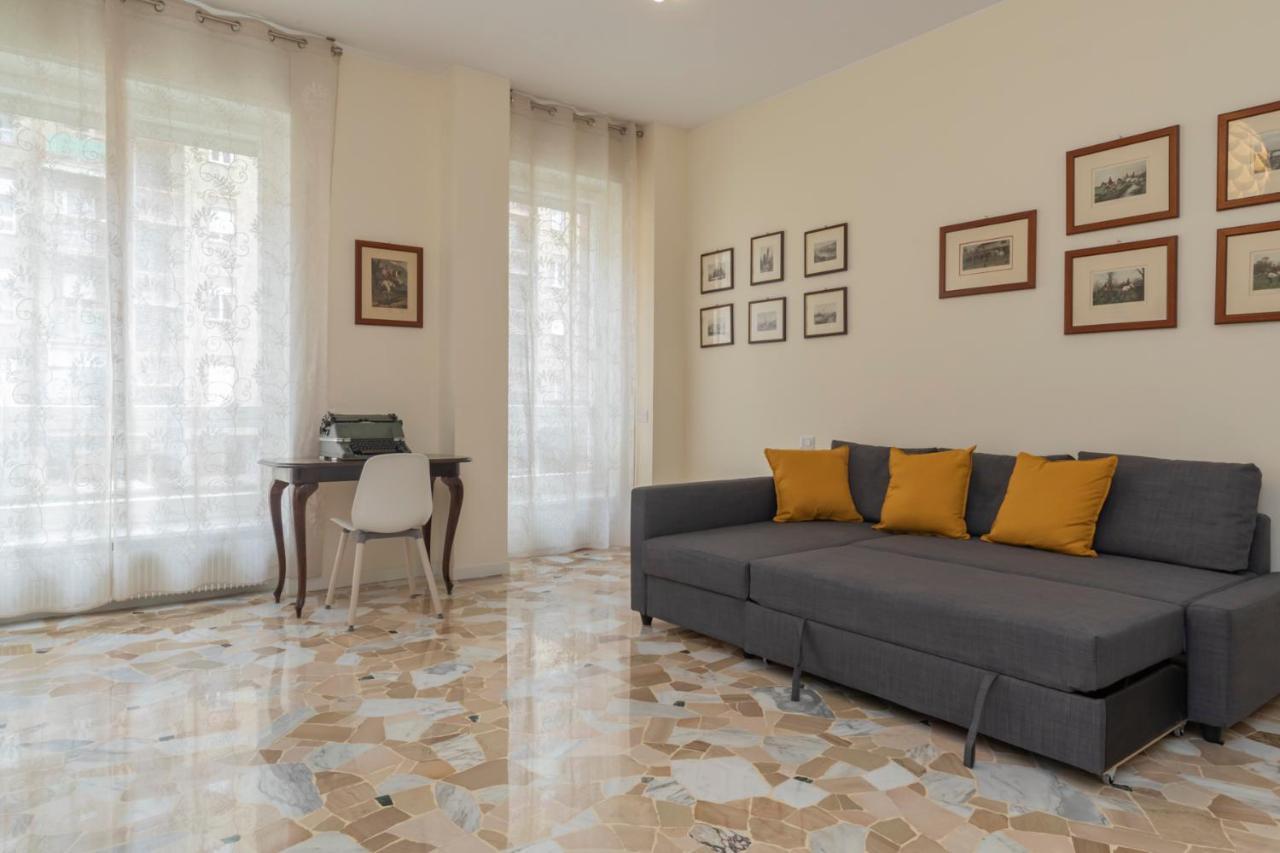 Joivy Modern 2Bed Flat With Balcony, 250M From M5 Foppa And M2 Sant'Agostino Apartment Milan Exterior photo