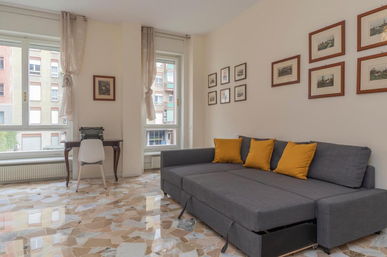 Joivy Modern 2Bed Flat With Balcony, 250M From M5 Foppa And M2 Sant'Agostino Apartment Milan Exterior photo