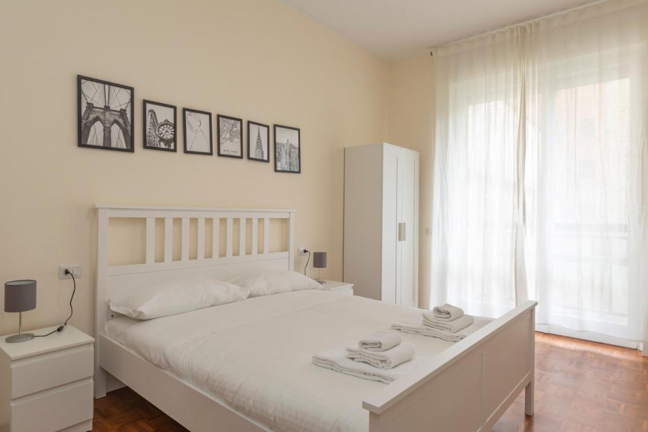 Joivy Modern 2Bed Flat With Balcony, 250M From M5 Foppa And M2 Sant'Agostino Apartment Milan Exterior photo